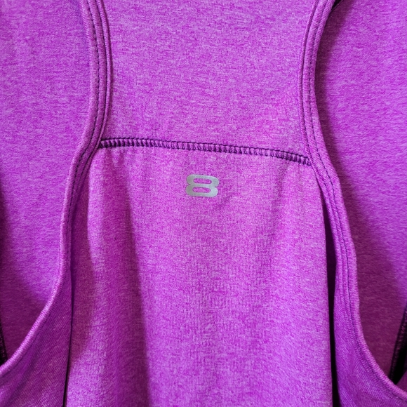 Womens Layer 8 Tank Top - Picture 4 of 4